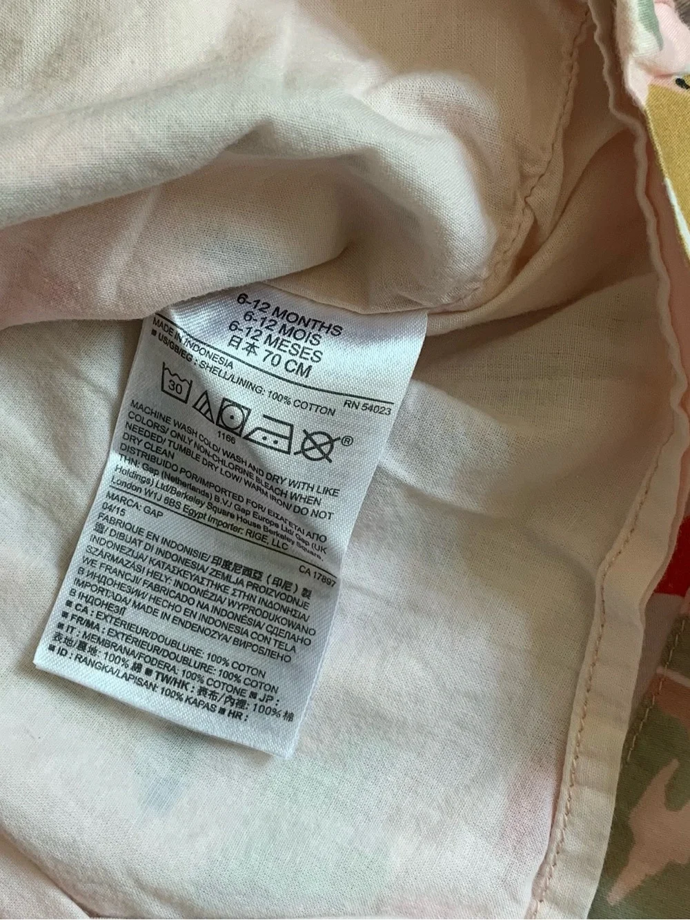 Gap dress printed with deer and fawns, size 6-12Mo
